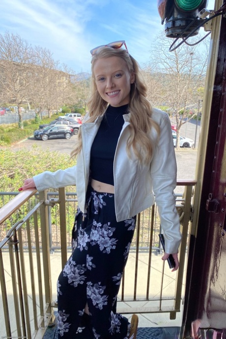 Sofia Independent Young Female Escort In Leinster