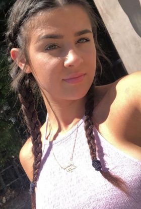 naughty jaures Young Female Escort In Västernorrland