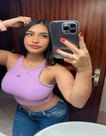 24 Year independent tiara Latin Escort IN Sweden