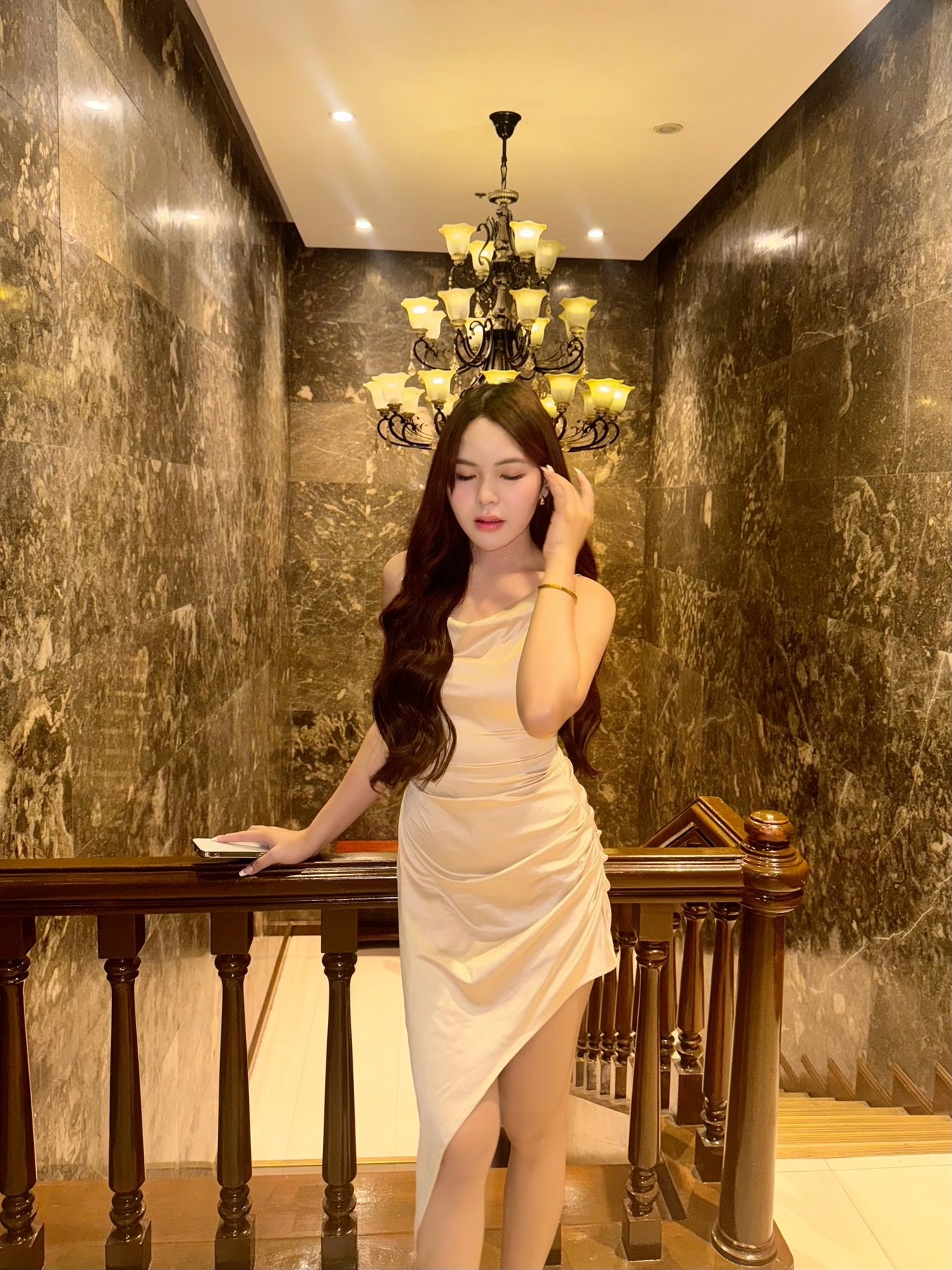 tine tine Mature Female Escort In Central Region