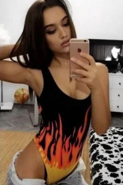 Anne Model Young Female Escort In Scotland