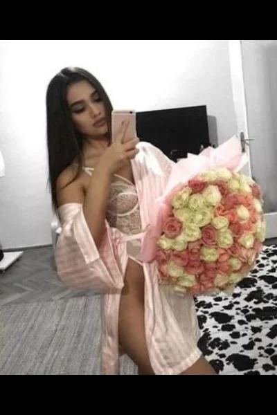 Anne Model Sexy Female Escort In Scotland