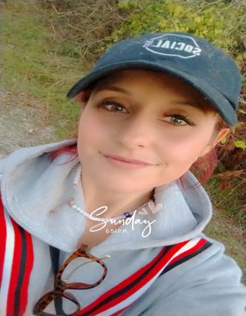 33 Year Slim Canadian Escort kswiss swiss IN Bobcaygeon