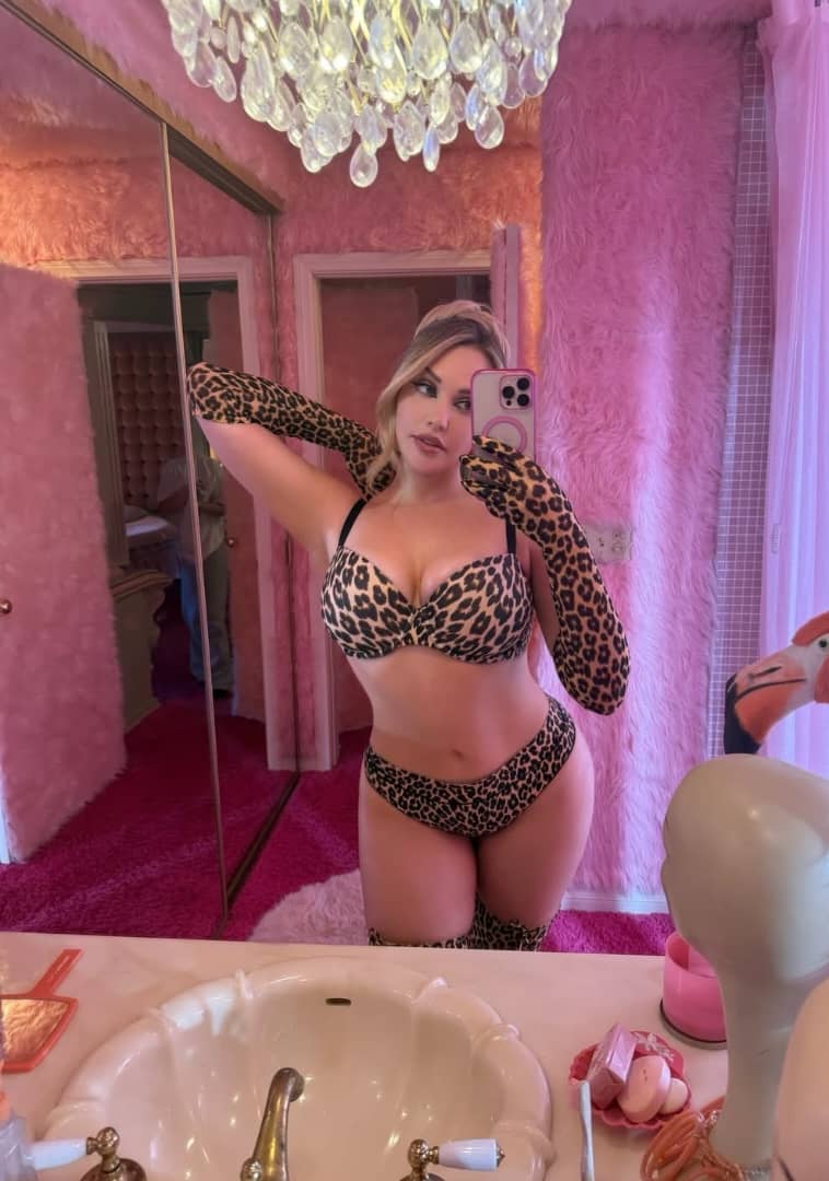 Linda Felton Mature Female Escort In Mississippi