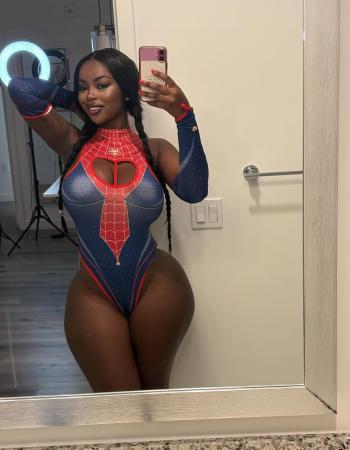 28 Year Curvaceous Other Escort Whales  Bella IN Dublin