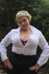 26 Year Voluptuous English Escort Aimee