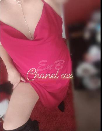 19 Year Average American Escort Chanel