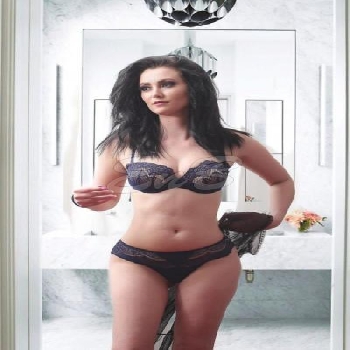 24 Year Slim European Escort Anna