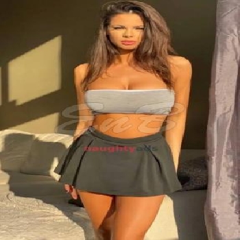 22 Year Average European Escort Lrainrain