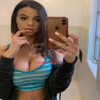 22 Year Average European Escort Lrainrain