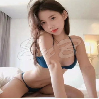 23 Year Slim and Busty Singaporean Escort Qiqi