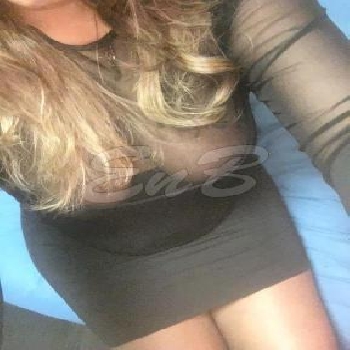 33 Year Average Indian Escort Neema