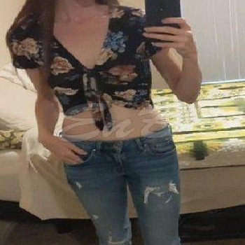31 Year Slim and Busty American Escort Kelsie