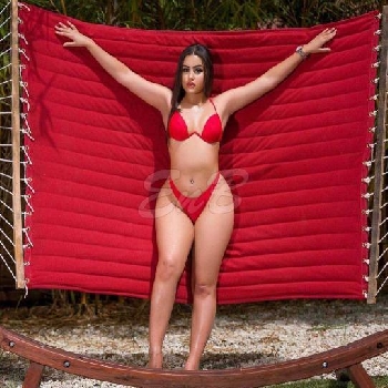 23 Year Average JENNY Escort IN 