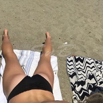 22 Year Average Emmy Escort IN 