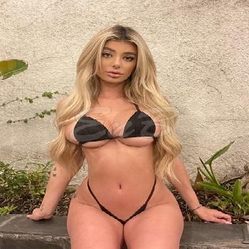 21 Year Slim and Busty American Escort Nova