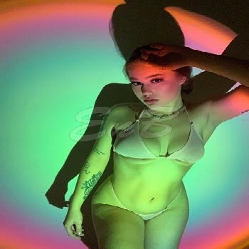 18 Year Curvacious Scottish Escort TAMZYN