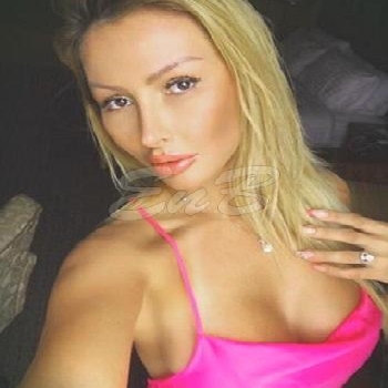 21 Year Curvacious Canadian Escort Yvette