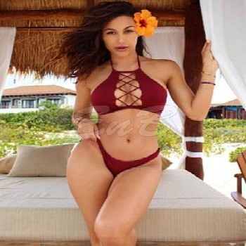 23 Year Average American Escort Ana cheri