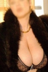 38 Year Voluptuous Rachel Escort IN 