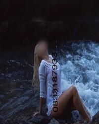 33 Year Slim Asian Escort Danish