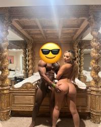 27 Year Curvacious Mary William Escort IN 