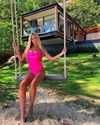 25 Year Average European Escort Lika