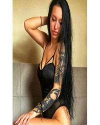 26 Year Slim and Busty English Escort DARYELA