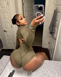 26 Year Slim English Escort Majoryx