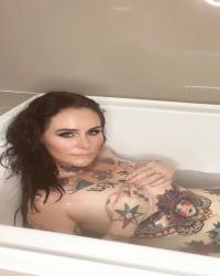38 Year Slim Australian Escort Irish