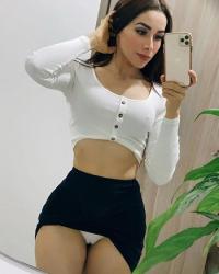 23 Year Curvacious Russian Escort Verasmith